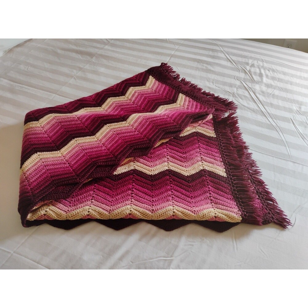 Vtg Chevron Crochet Zig Zag Throw Afgan Granny Vibes Hippie Chic 53 X 62" New